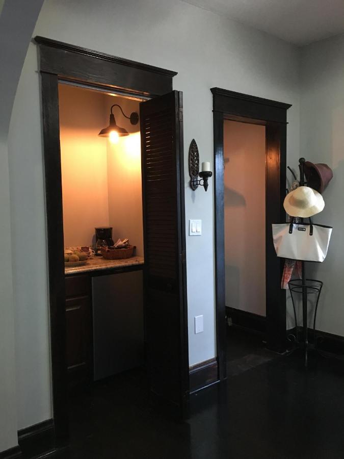Heavenly Suite In Little Havana Free Parking Miami Exterior foto